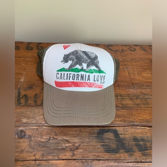 Billabong California Love Bear Print Camo Baseball Cap Hat Adjustable Snapback - Picture 4 of 7